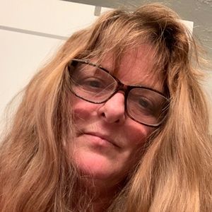 Meet your Posher, Toni